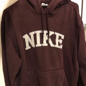 NIKE - Vintage Embroidered Maroon Hoodie